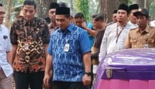 aj yasin wakil gubernur Jateng saat berada di Desa Bandingan, Kecamatan Bawang, Kabupaten Banjarnegara, dalam rangka meninjau lahan untuk tanaman pangan.(Dok.Pelita.News.id)