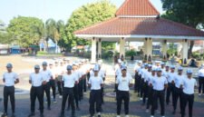 Sejumlah siswa terbaik dari sekolah lanjutan atas sedang di persiapkan untuk menjadi Paskibraka dalam rangka HUT-RI ke 81.(Dok.Kominfo Bna/Pelita News.id)