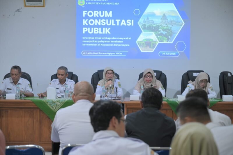 Dinas Kesehatan Kabupaten Banjarnegara melalui forum Konsultasi Publik melaksanakan sosialisasi peningkatan layanan kesehatan PBI dan percepatan eliminasi TBC dengan mengoptimalkan BPJS Kesehatan untuk masyarakat, di Aula Sasana Karya Praja Setda Banjarnegara.(Dok.Kominfo/Pelita News.id)