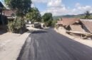 Ruas Jalan Wilayah Desa Kali Tengah nampak sudah sangat Progres terkait dengan pembangunan proyek pengaspalan yang bersumber dari APBD TA 2026,namun untuk PJU warga sekitaran masih menantinya khususnya untuk sebagaian jalur selatan.(Dok.Pelita.News.id)