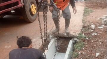 Pemasangan U-Ditch di Caringin Salurannya Tersumbat, Faktor Teknis atau Kesengajaan, LipanHam Minta Bongkar