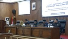 Foto: Suasana Rapat Paripurna perubahan Perda tentang APBN TA 2026 di Gedung DPRD Kabupaten Banjarnegara.(Dok.Kominfo Bna/Pelita News.id)