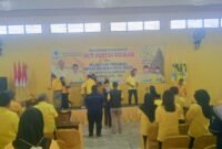 Foto : Suasana acara pelantikan pengurus Golkar dari 20 kecamatan se Banjarnegara di Aula Gedung sekretariat Partai Golkar di Jalan raya Soka nandi -Wonosobo.(Dok.Pelita News.id)