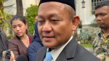 Menperin Sarmuji Pertimbangkan Penerapan Instrumen Tarif untuk Industri Baja  ArtikMenperin Sarmuji Pertimbangkan Penerapan Instrumen Tarif untuk Industri Baja